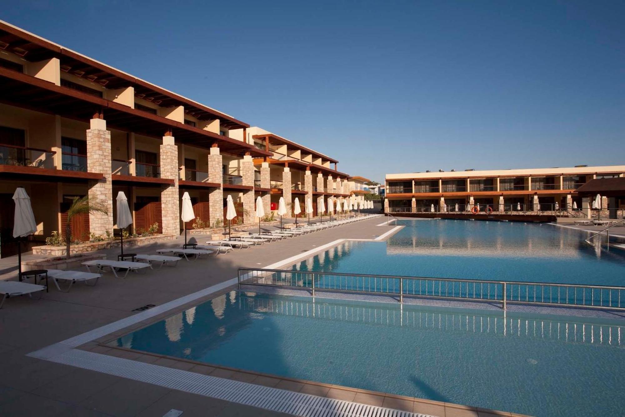 Island Blue Hotel Pefki  Bagian luar foto