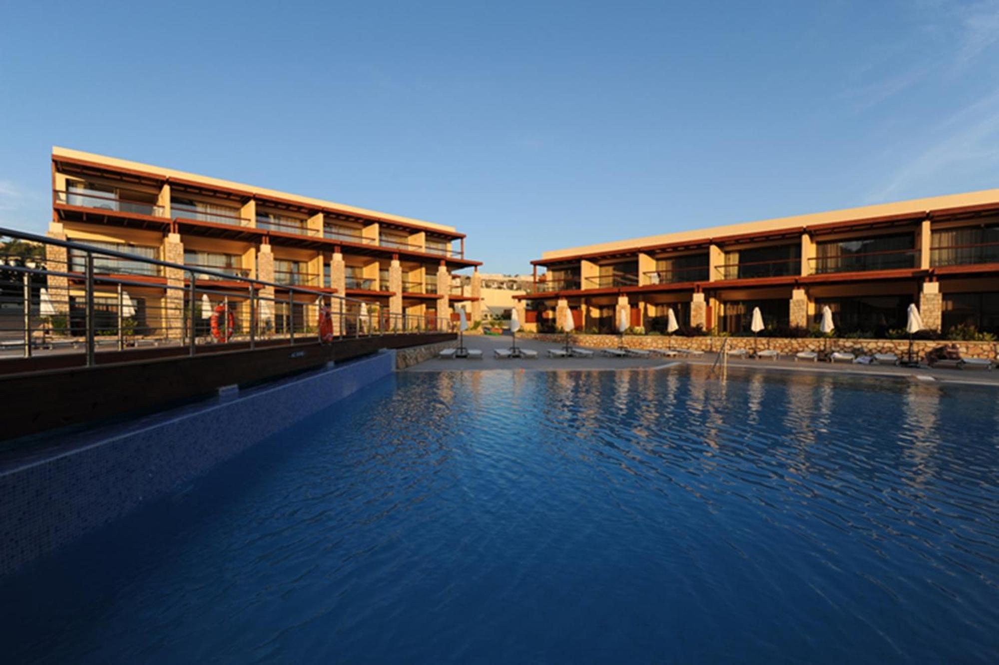 Island Blue Hotel Pefki  Bagian luar foto