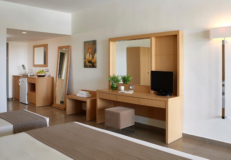 Island Blue Hotel Pefki  Bagian luar foto