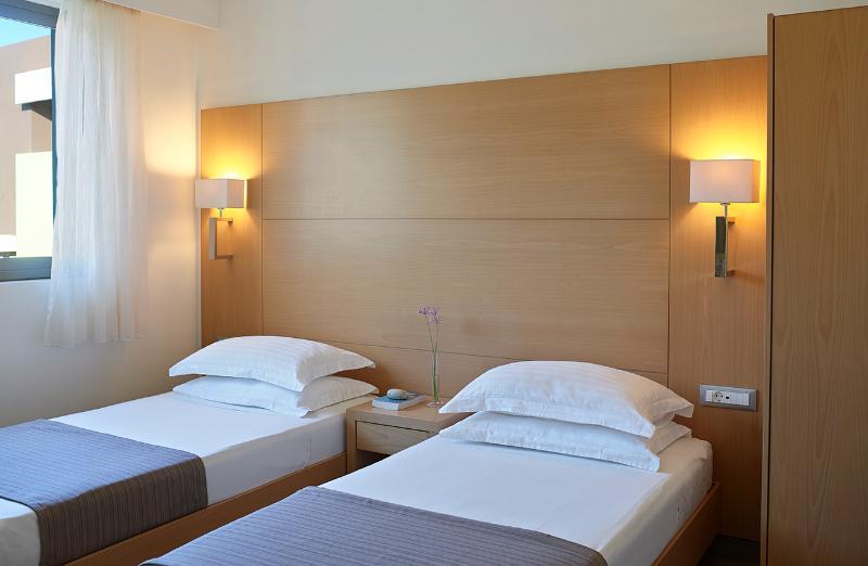 Island Blue Hotel Pefki  Bagian luar foto