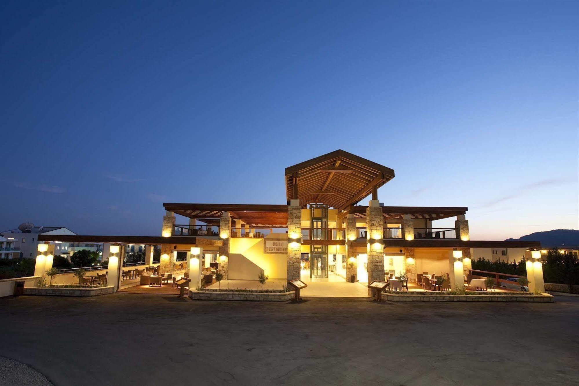 Island Blue Hotel Pefki  Bagian luar foto